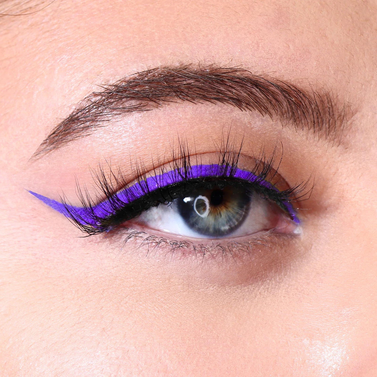 Eye Catching Dip Liner (005, Purple) - MeStore - Moira Beauty