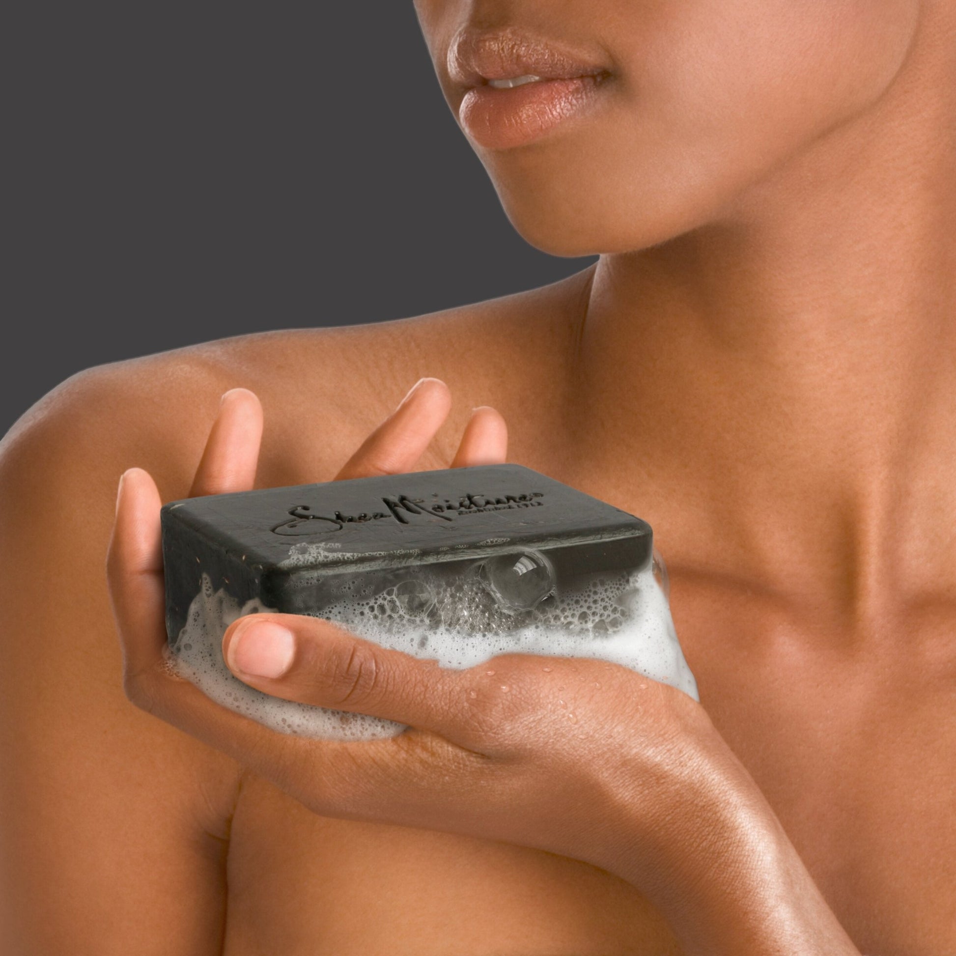 AFRICAN BLACK SOAP BAR SHEA BUTTER - 8 OZ. - MeStore - Shea Moisture