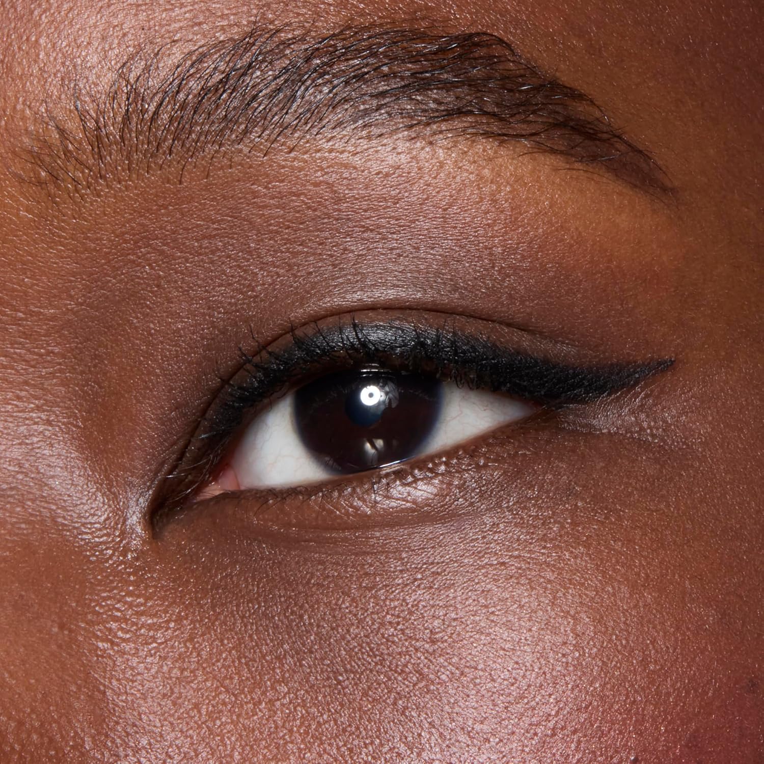 E.l.f. No Budge Retractable Eyeliner, Creamy, Ultra - Pigmented & Waterproof, Creates Bold & Defined Lines, Vegan & Cruelty - Free, Black - MeStore - Elf