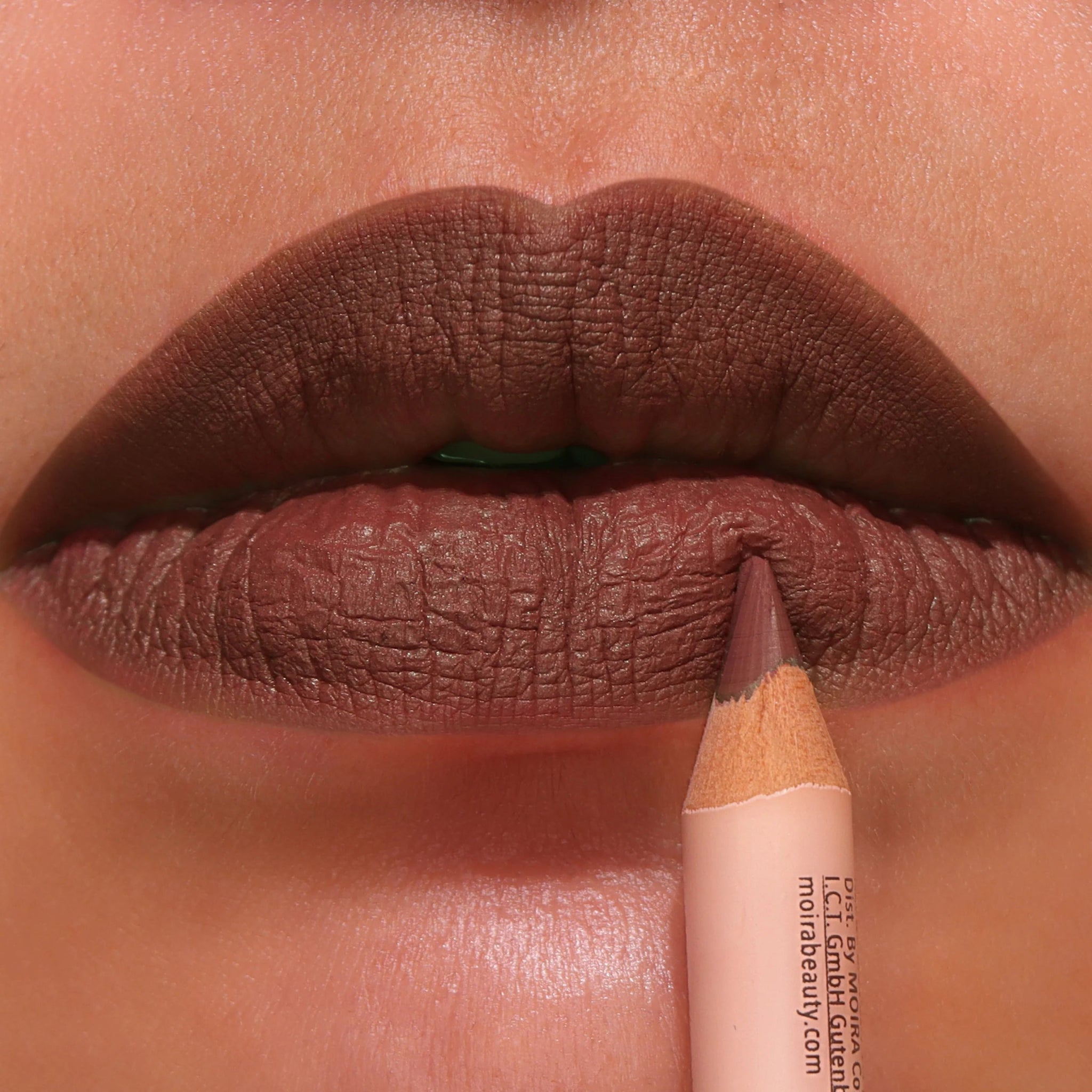 Moira Signature Lip Pencil (010, Sandy Brown) - MeStore - Moira Beauty