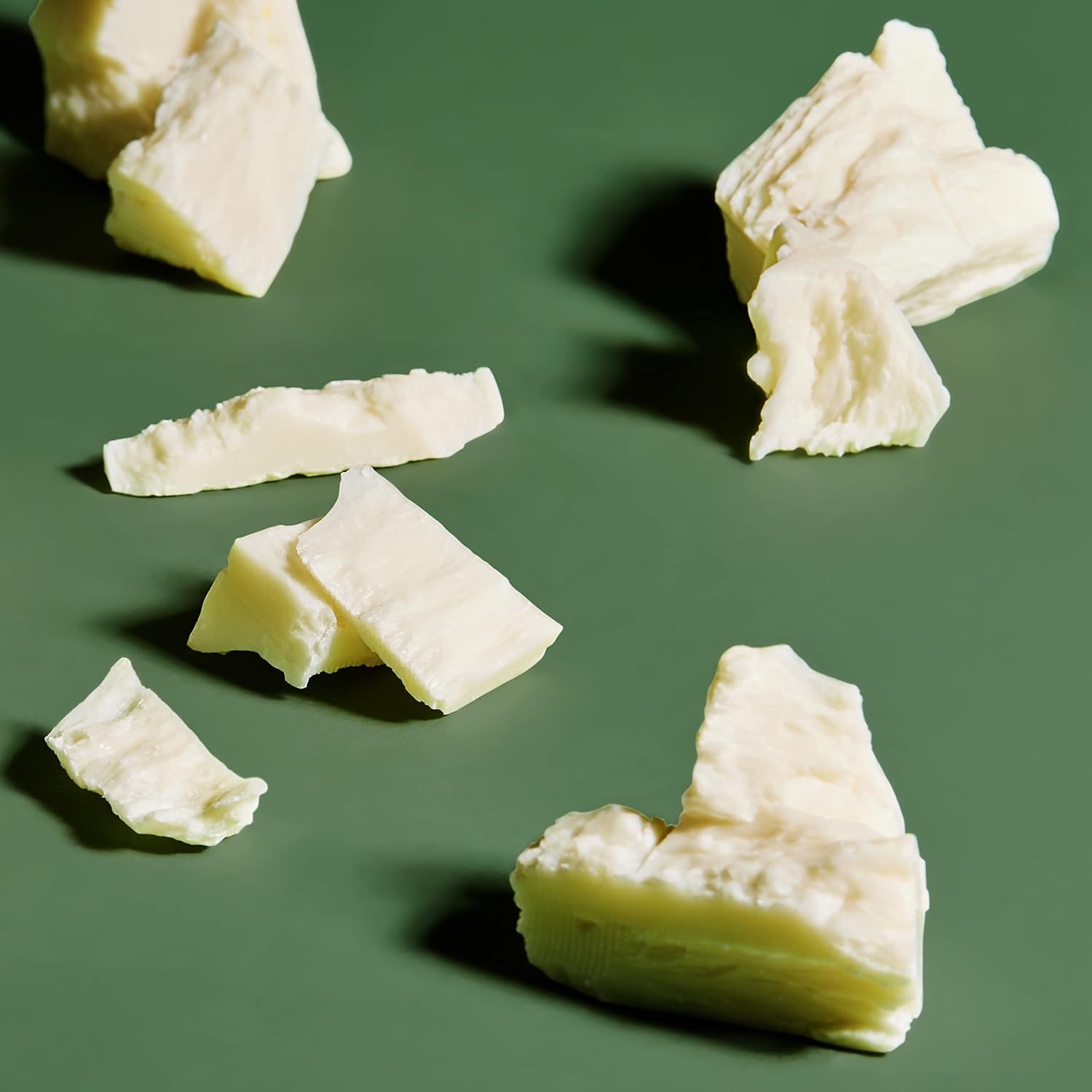 SheaMoisture Beard Conditioner, Full Beard Detangler for Full Beards, Maracuja Oil and Shea Butter, Paraben Free, 4 oz - MeStore - Shea Moisture