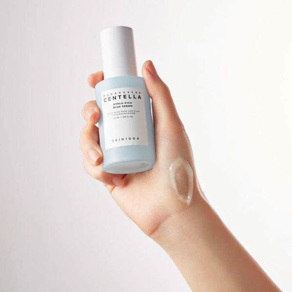 SKIN1004 - Madagascar Centella Hyalu - Cica Blue Serum 30ml - MeStore - SKIN1004
