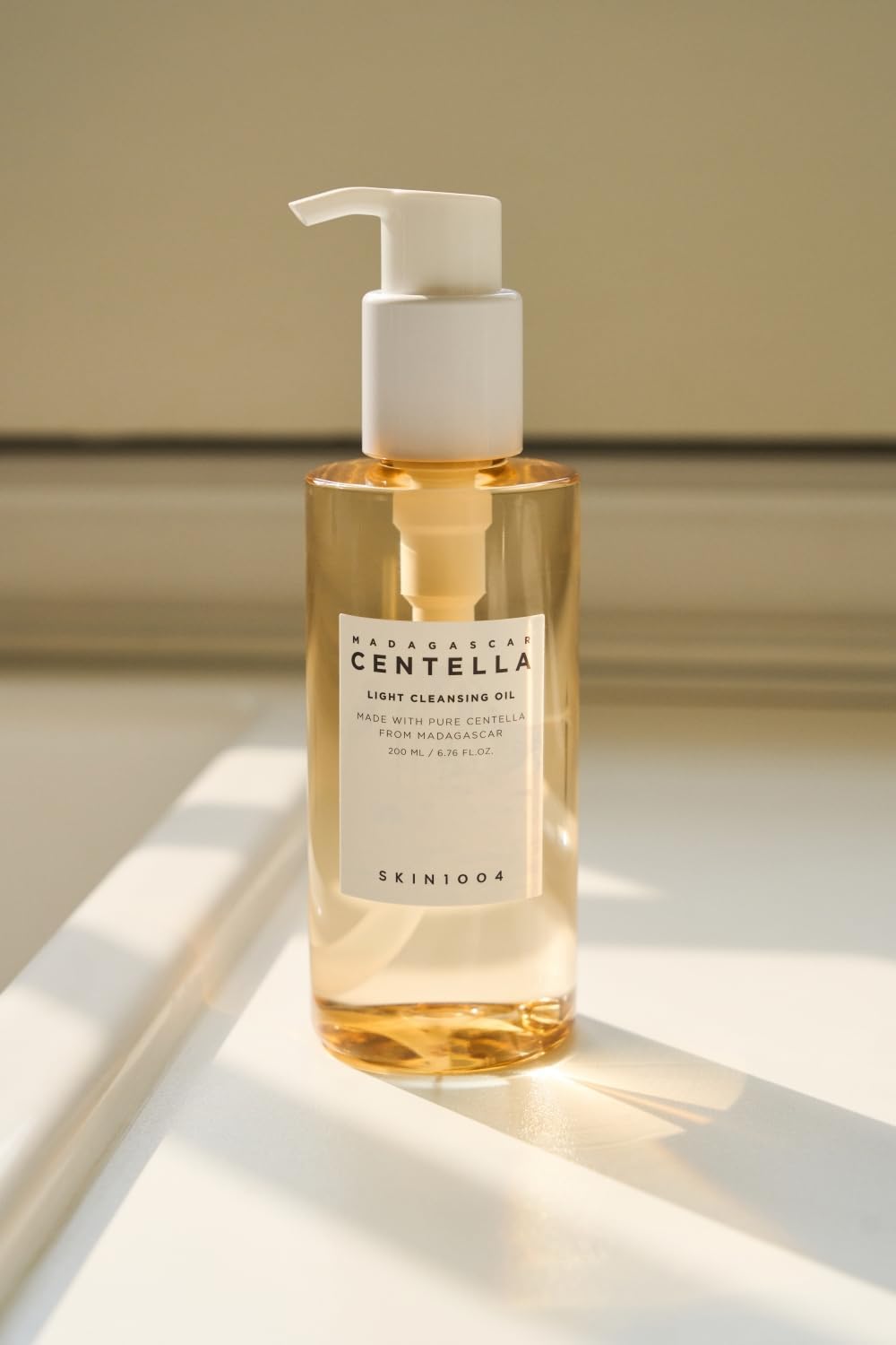 SKIN1004 - Madagascar Centella Light Cleansing Oil 30ml - MeStore - SKIN1004