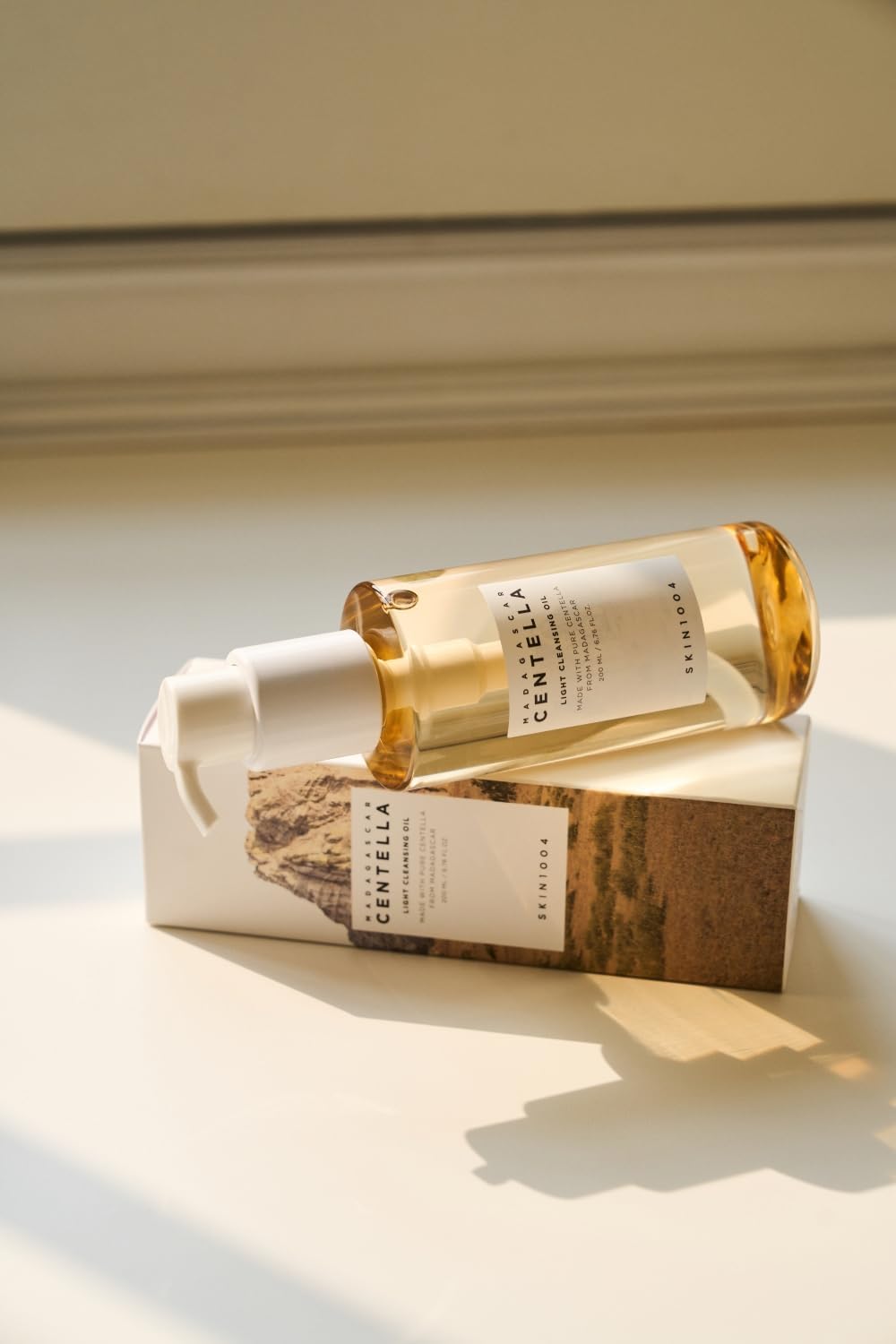 SKIN1004 - Madagascar Centella Light Cleansing Oil 30ml - MeStore - SKIN1004