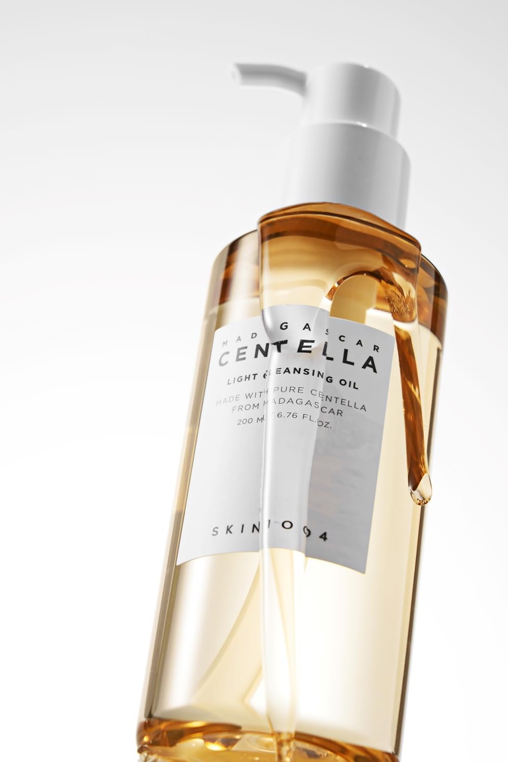 SKIN1004 - Madagascar Centella Light Cleansing Oil 30ml - MeStore - SKIN1004